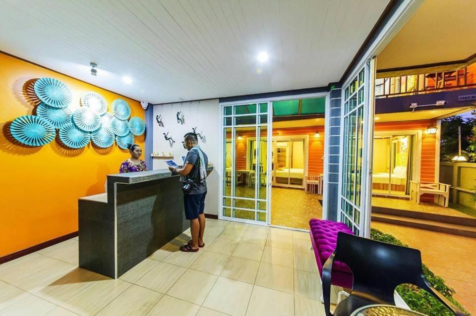 The Harbor Front เกาะล้าน Hotel Ngoại thất bức ảnh