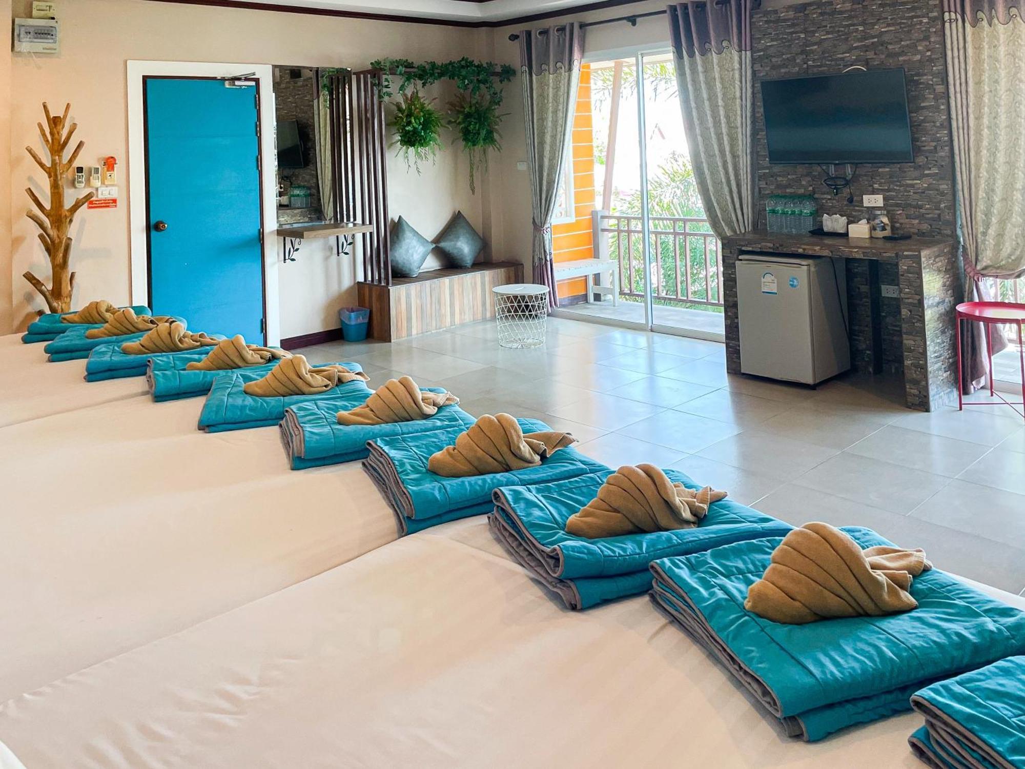 The Harbor Front เกาะล้าน Hotel Ngoại thất bức ảnh